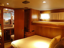 Guest Double Cabin