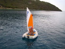 Sailing dinghy