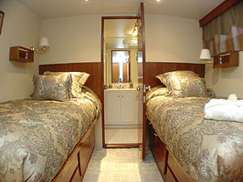 En-Suite Twin Stateroom