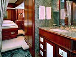 Guest Double Cabin