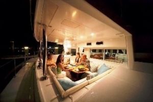 Spacious Aft dining on Kiwi Pryde