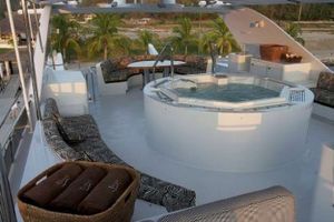 Sun Deck Jacuzzi