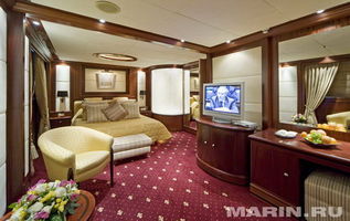 VIP SUITE - BEDROOM