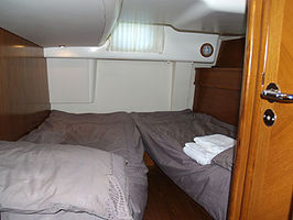 Guest Twin Cabin