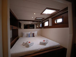 Double guest cabin