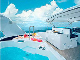 Flybridge Jacuzzi