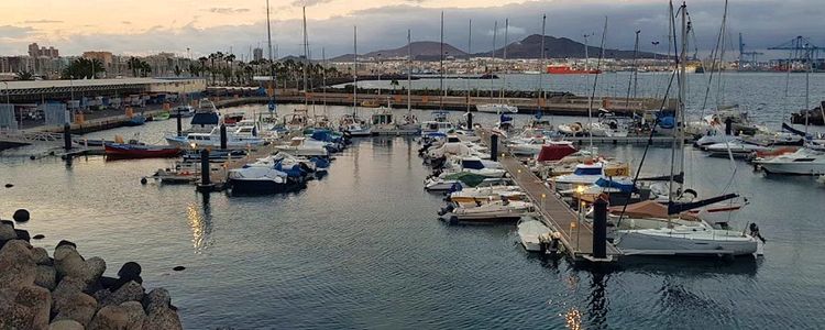 Yacht Marina Vela Latina