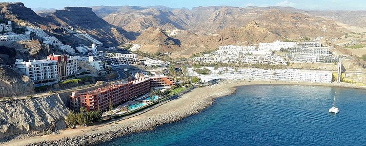 Yacht anchorage at Tauro Beach