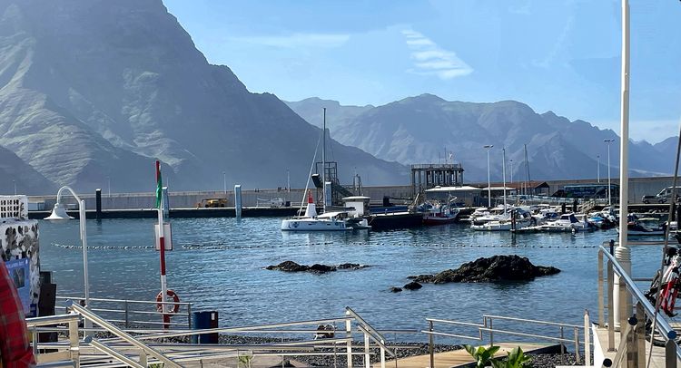 Yacht moorings in the port of Las Nieves