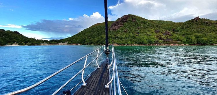 Yacht anchorage in Petite Сour Bay