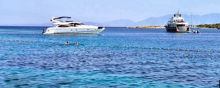 Yachts in Pabuc Burnu Bay