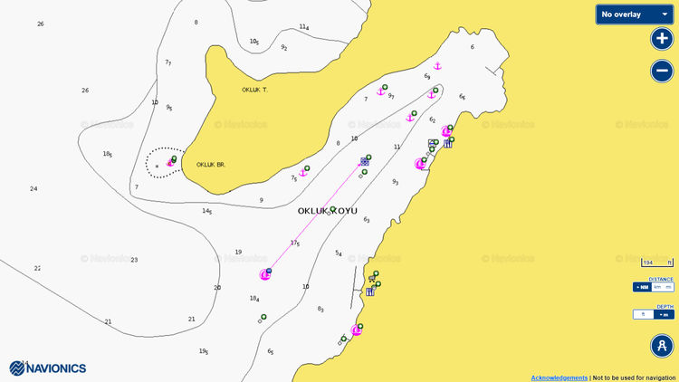 Open Navionics chart of yacht moorings in the Okluk Bay