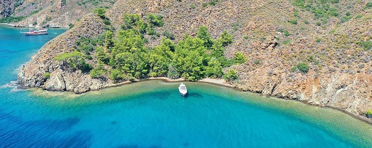 Yacht anchorages in Karaali Bay