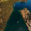 Yacht anchorages near Kale island