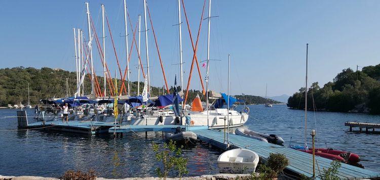 Restaurant pier in Ambelakia Bay