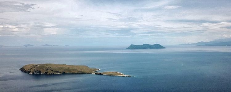 Yacht anchorages off Kithros Island