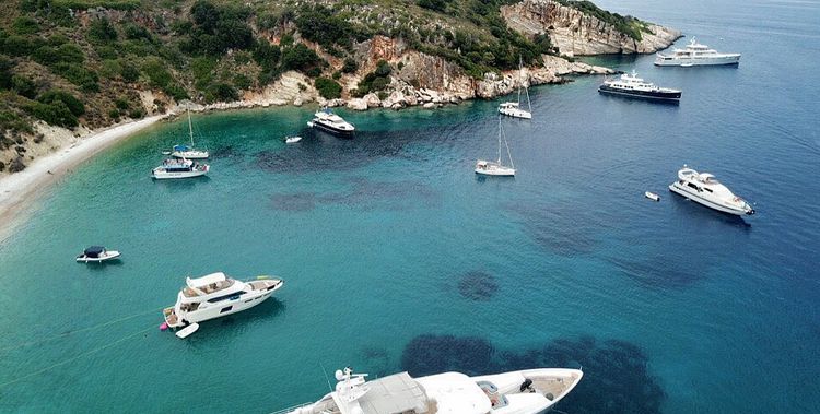 Yacht anchorages in Filiatro Bay