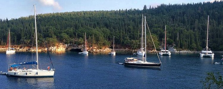 Yacht anchorages in Foki Bay