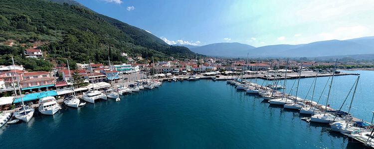 Yacht moorings in the port of Sami