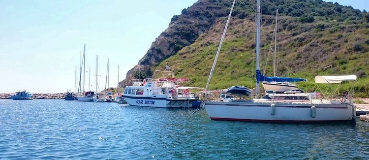 Yacht moorings in Kateleios Fishport