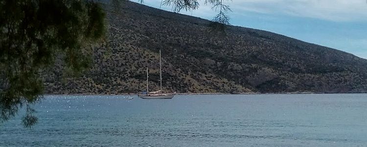 Yacht anchorages in Saranti Bay