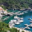 Yacht mooring in Maratea marina