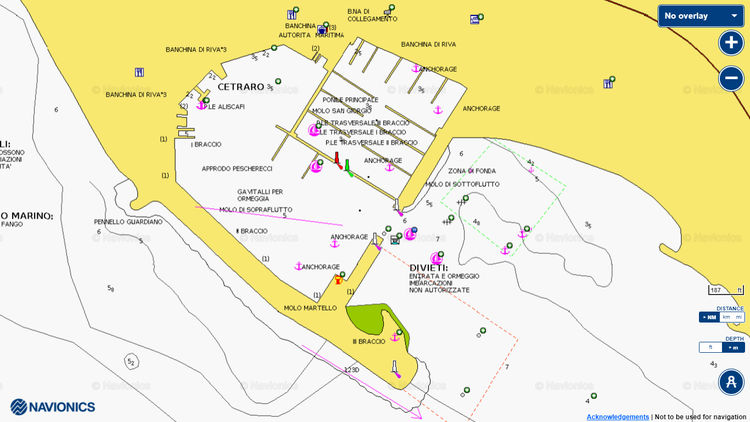 To open Navionics chart of yacht marina Cetraro