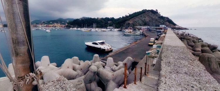 Yacht moorings in Sestri Levante