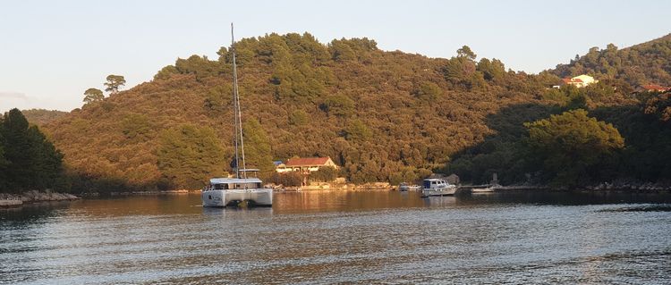 Yacht anchorage in Istruga Bay