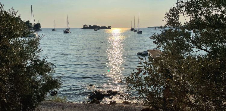 Yacht mooring at buoys in Gradina Bay