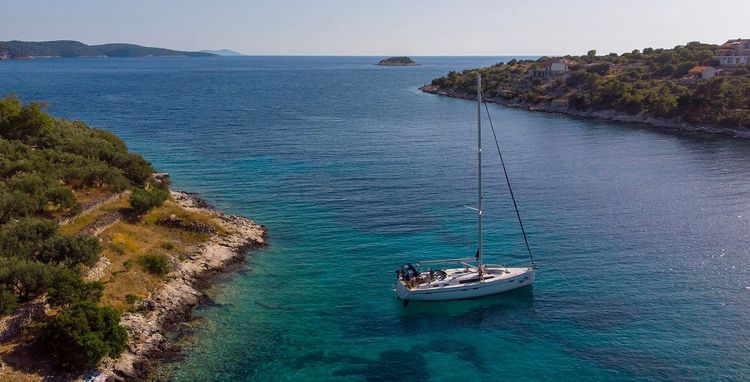 Yacht anchorages in Stracincica Bay