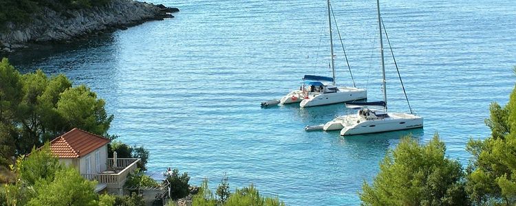 Yacht anchorage in Medvidina Bay