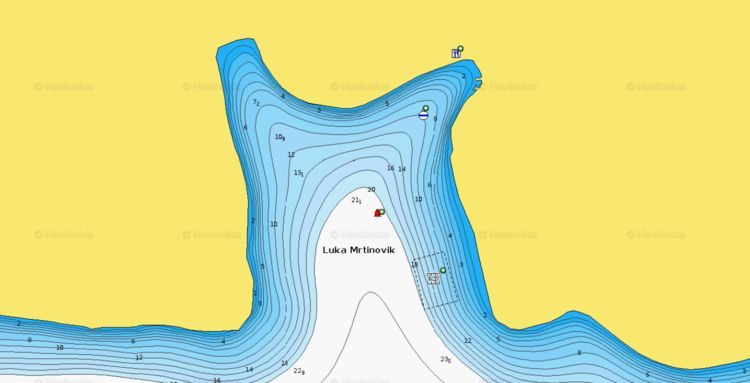 To open Naionics chart of yacht moorings in Mrtinovik Bay