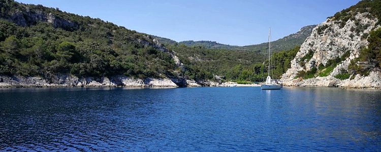 Yacht anchorage in Kruseva Bay