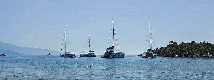 Yacht anchorage in Gemile Bay