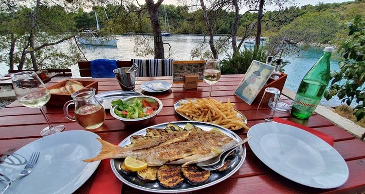 A restaurant in Tihe Bay