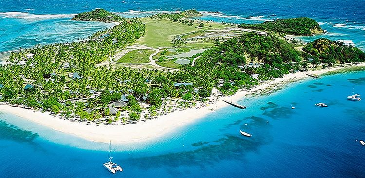 Yacht anchorage at Palm Island