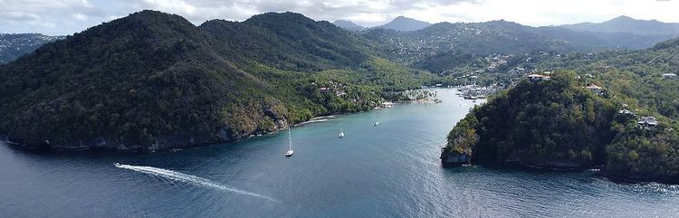 Yacht moorings in Marigot Marina