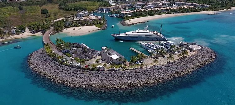 Yacht marina Port St. Charles