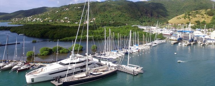 Boatyard Carenantilles Le Marin