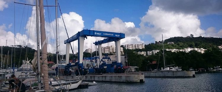 Boatyard Carenantilles Le Marin