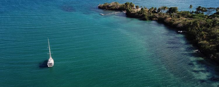 Yacht anchorage in Marigot Bay