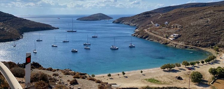 Anchorage of yachts in Apokriosi Bay