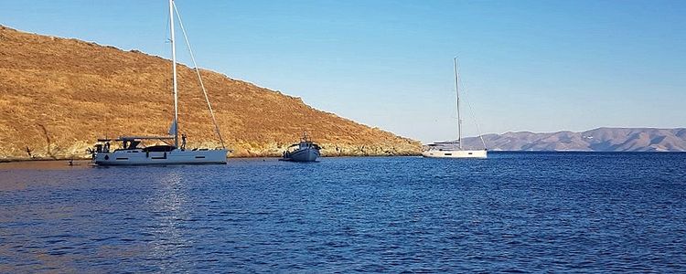 Anchorage of yachts in Gaidouromandra Bay