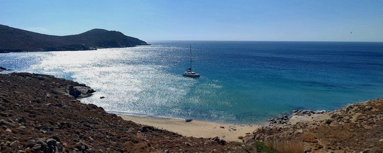 Yacht anchorage in Kalo Ambeli Bay