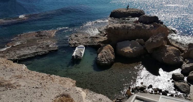 A natural fishport on the east side of Fyriplaka Bay