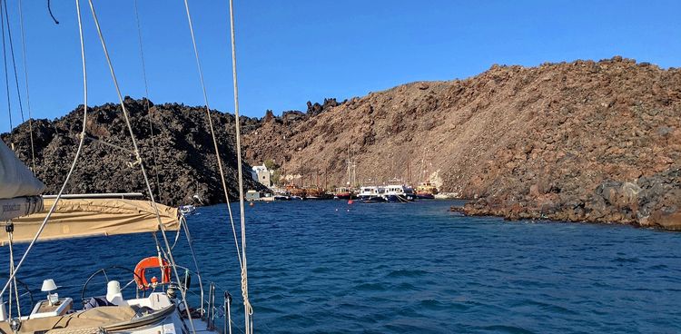 Yacht mooring on the south-east of Nea Kameni Island