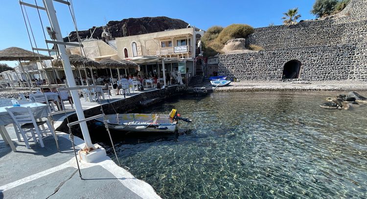 Yacht anchorage in Akrotiriou