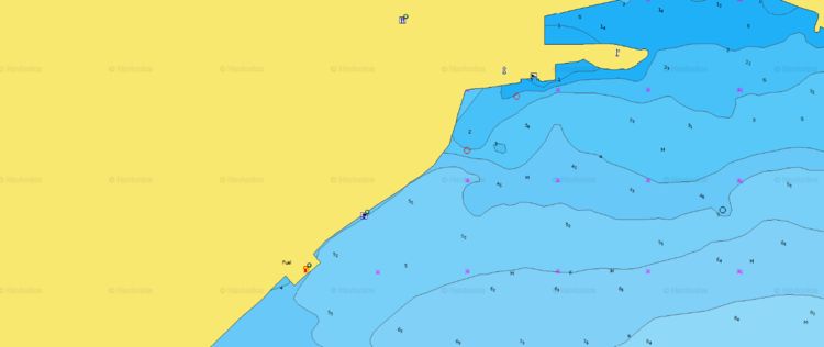 To open Navionics chart of yacht mooring at the west waterfront of Split