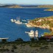 Yacht mooring at the piers of Sandra and Festa restaurants